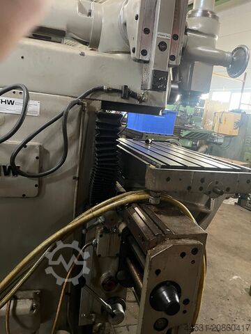 Universalfräsmaschine SHW UF 1