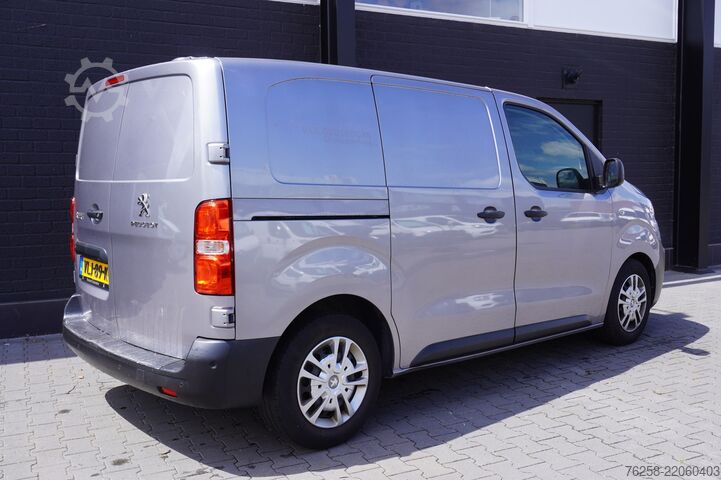 Delivery van Peugeot Expert 2.0 BlueHDI 122 PK Automaat EURO 6 - A/C...
