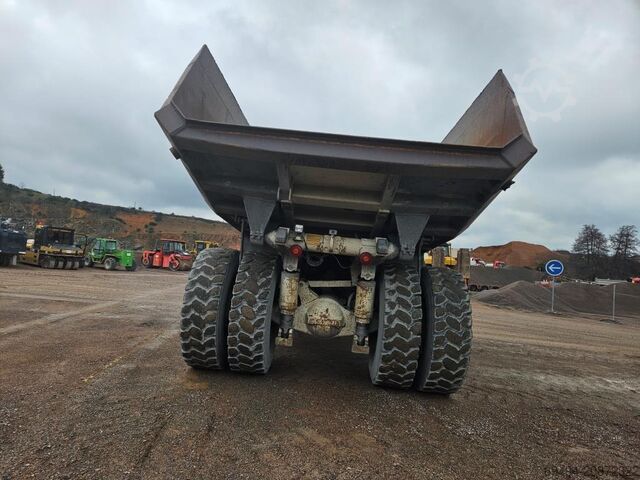 Knickgelenkdumper ASTRA RD 28