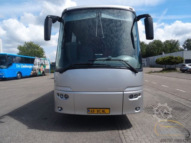 Reisebus BOVA Futura FHD127/365, 50 Sitze, Euro 5