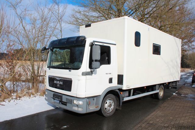 Box van MAN 7.150 BL Koffer mit Ladebordwand  *EX Wohnmobil*