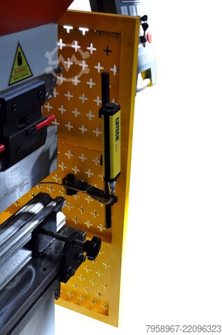 Hydraulic CNC Servo Press Brake MTP 160x Metal Technics Polska MTP-3212 CNC 160x3200