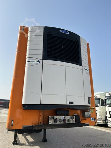 Kühl-/Tiefkühltransport Krone / SOR Iberica-S3E / Carrier Vector 1550 Reefer ...