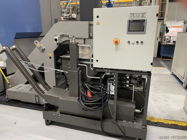 Brikettierpresse, Brikettpresse RUF 4/3700/60x40