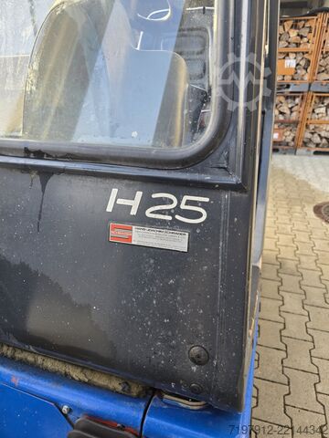 Gabelstapler Linde H25 T-02