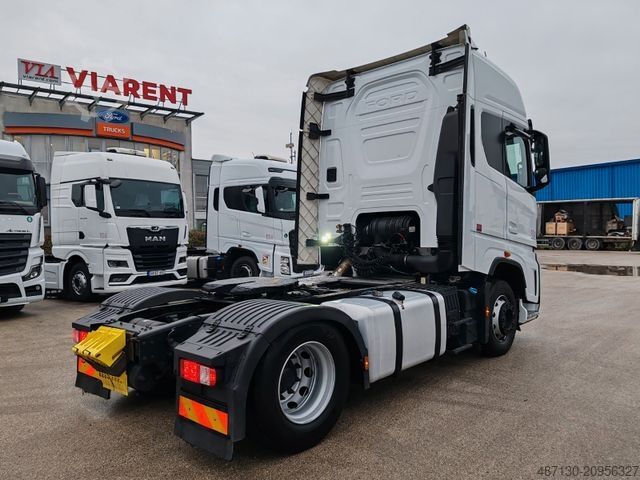 Standard tractor unit FORD F-MAX 500
