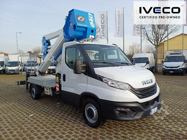 Customized van IVECO DAILY 35S14H