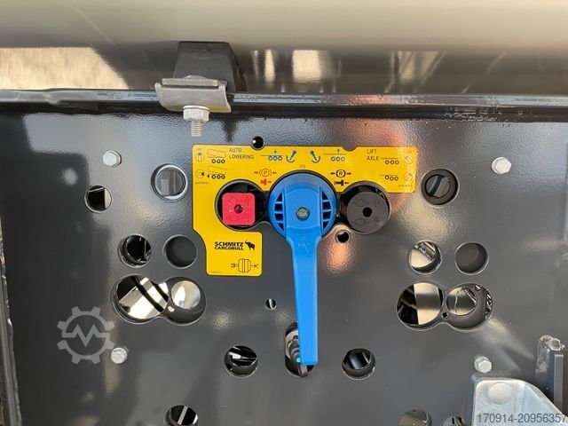 Tipper semitrailer SCHMITZ CARGOBULL SKI 24 SL 7.2- 24.6m3/ne/Liftachse/LED