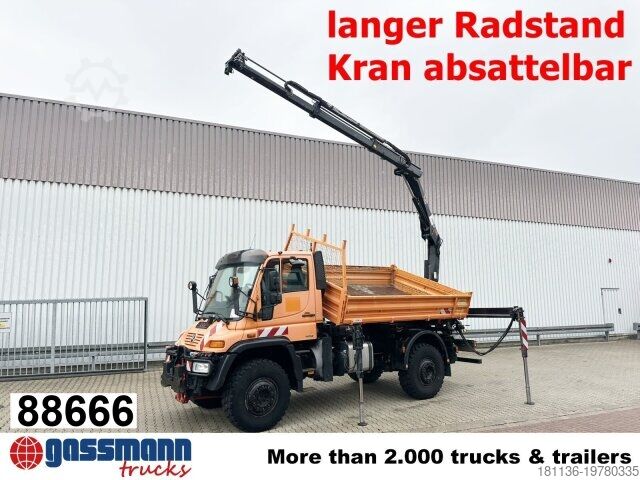 Spezial-LKW Unimog U500 4x4 405/40 mit Heckkran Hiab 077-1 HiDuo,