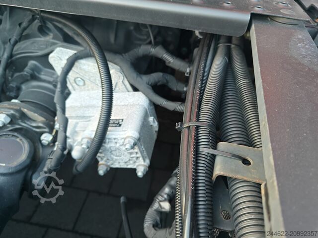 Standard tractor unit Ford Truck F-Max