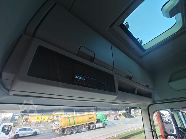 Standard tractor unit Ford Truck F-Max