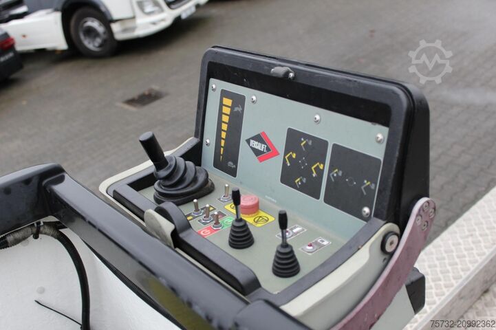 Truck-mounted work platform Iveco Daily  35-140 Bühne Versalift 13m 2 Personen Korb 200kg