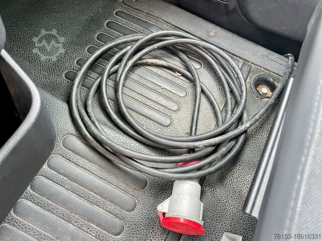 Panel van RENAULT Master 2.3 dci