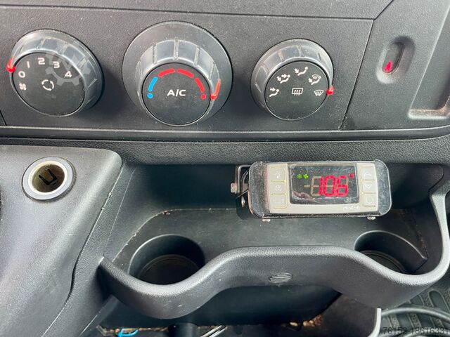 Panel van RENAULT Master 2.3 dci