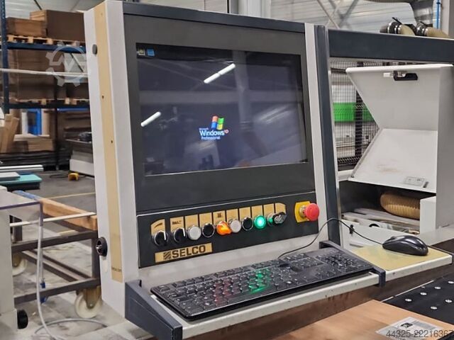 Front-Loading Panel Saws SELCO WN 610