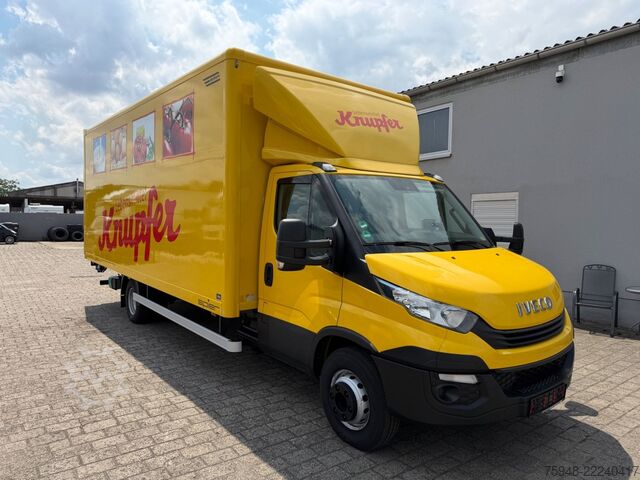 Transporter mit Koffer IVECO zlast: