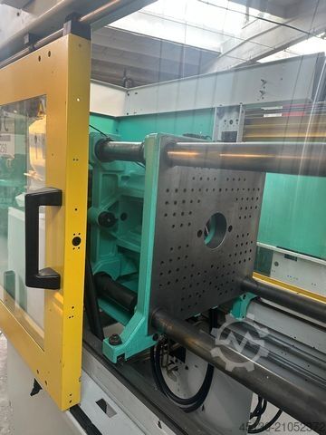 Injection molding machine Arburg 420C 800-250