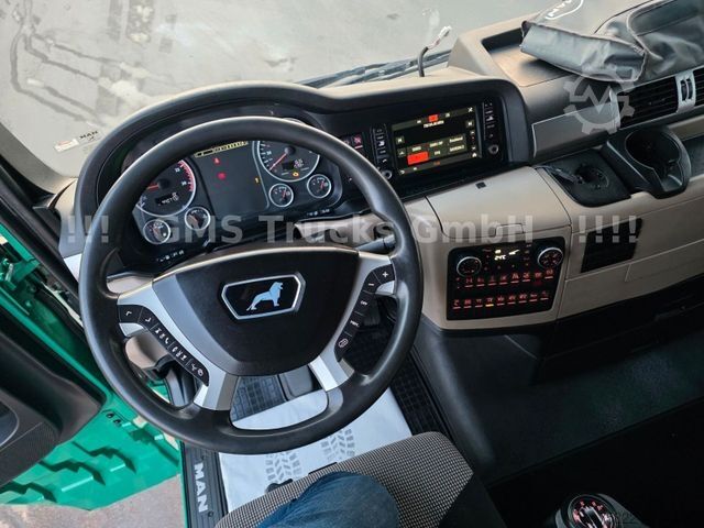 LKW mit Pritsche & Plane MAN TGX 26.500 / Zug / Ret / Lenkachse / XL Zertifik