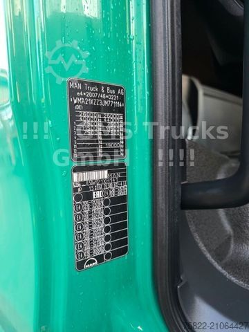 LKW mit Getränkeaufbau MAN TGX 26.500 / Zug / Orten Getränke / Ret Lenkachs