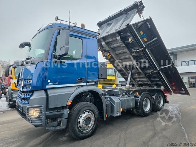 Dreiseitenkipper LKW MERCEDES-BENZ Arocs 2653 / 6X4 / Meiller BORDMATIK / 50mm AHK