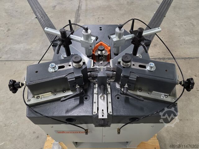 Corner crimping machine Elumatec EP 124
