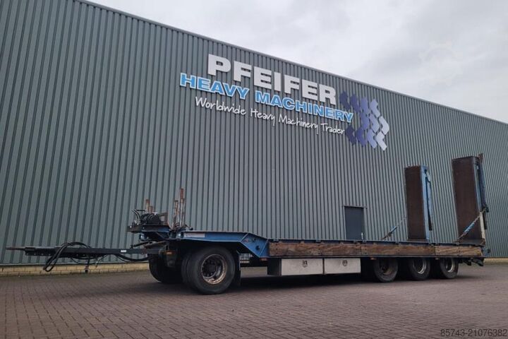 Lako SDA-434 Dutch Registration, 4 Axles, 25.5t Loading Lako SDA-434 Dutch Registration, 4 Axles, 25.5t Loading