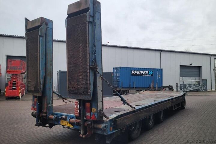 Lako SDA-434 Dutch Registration, 4 Axles, 25.5t Loading Lako SDA-434 Dutch Registration, 4 Axles, 25.5t Loading