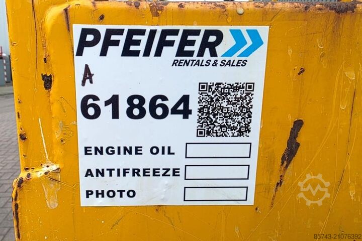 Scherenhebebühne Haulotte Compact 12 Electric, 12m Working Height, 300kg Cap