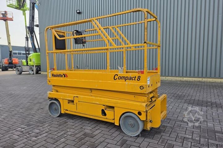 Scherenhebebühne Haulotte Compact 8 Electric, 8.2m Working Height, 350kg Cap