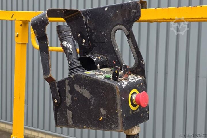 Scherenhebebühne Haulotte COMPACT 14 Electric, 14m Working Height, 350kg Cap