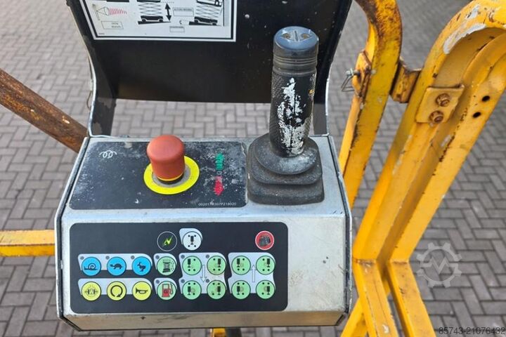 Scherenhebebühne Haulotte H12SX Diesel, 4x4 Drive, 12m Working Height, 700kg