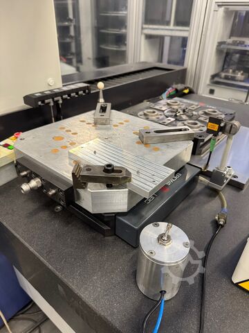 Coordinate measuring machine Mitutoyo Crysta - Apex C574