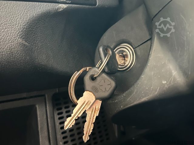 Van ALFA ROMEO 33 1.4 I.E. CAT IMOLA OLDTIMER