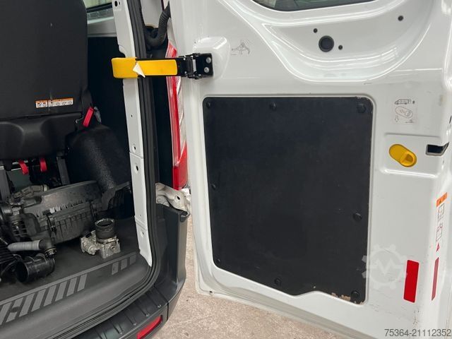 Kleinbus FORD Transit Custom 2.0 TdCi L1H1 9Sitze Motor Defect