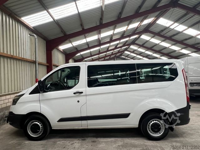 Kleinbus FORD Transit Custom 2.0 TdCi L1H1 9Sitze Motor Defect