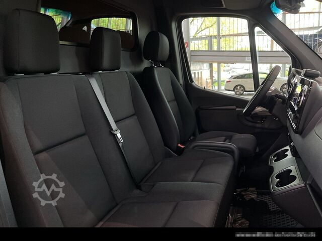 Kastenwagen MERCEDES-BENZ Sprinter 319 CDI Hochdach LED/Kamera/AHK/Schwing