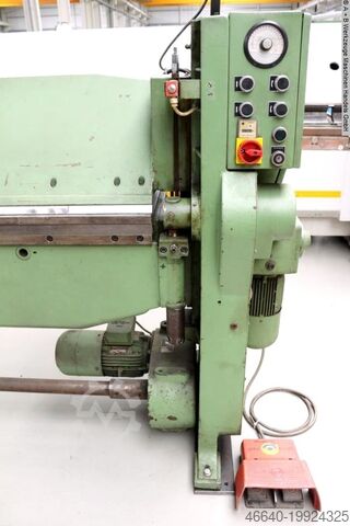 Folding Machine HERA UM II / 2000 x 2.5