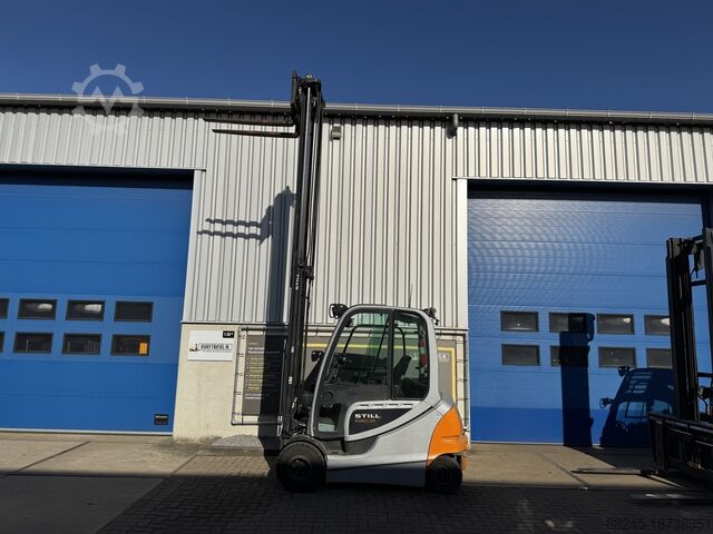 VS-22107 Electric Duplex Forklift Still RX60-25 Fork Spreader STILL RX60-25L