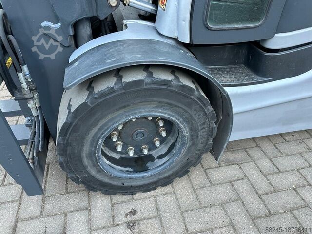 VS-22109 Elektro-Triplex-Gabelstapler Still RX60-40 Gabelspreizer STILL RX60-40