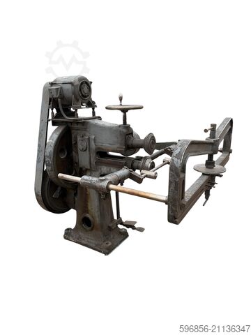 Bordier- und Profiliermaschine für Blech Weberwerke Siegen BM 4 Maszyna do rantowania i profilowania blachy Weberwerke Siegen BM 4 Maszyna do rantowania i profilowania blachy Weberwerke Siegen BM 4