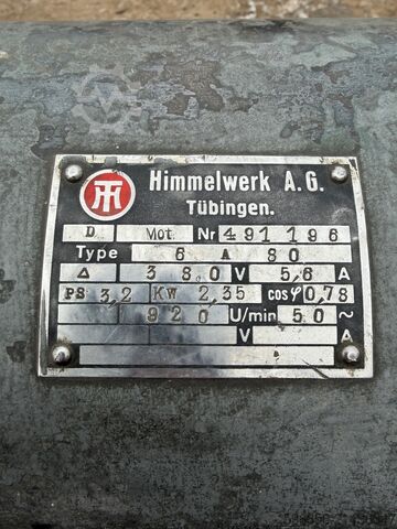 Bordier- und Profiliermaschine für Blech Weberwerke Siegen BM 4 Maszyna do rantowania i profilowania blachy Weberwerke Siegen BM 4 Maszyna do rantowania i profilowania blachy Weberwerke Siegen BM 4