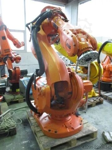 Industrial robot ABB Robotics IRB6650 Foundry 200/2.75