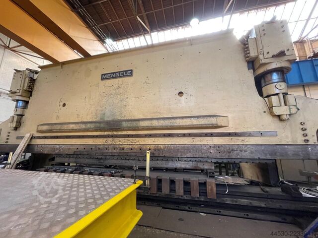 Press brake MENGELE H1250-10