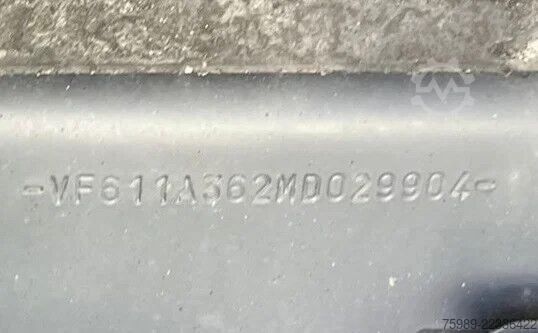 Volume-SZM Renault T480 VF611A362MD029904  2X FUEL TANK, PARKING A...