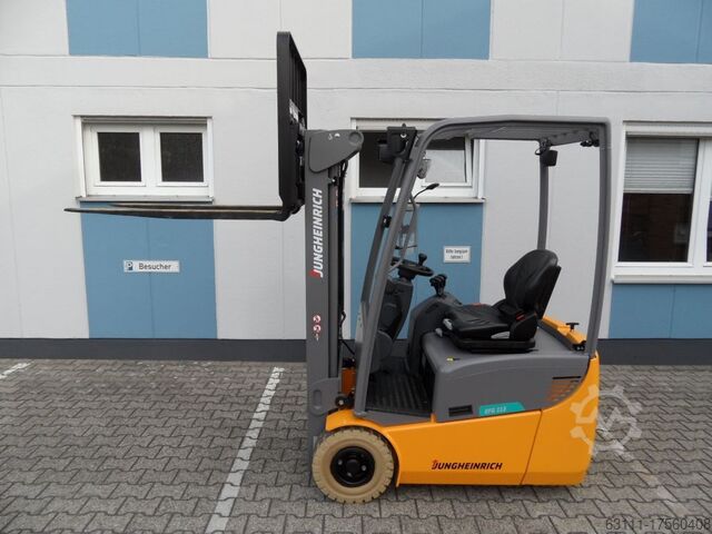 Elektro 3 Rad-Stapler Jungheinrich EFG 113 - neuwertig - 2 Stunden - Freihub