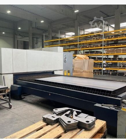 Laser cutting machine TRUMPF TruLaser FIBER 5040/5KW