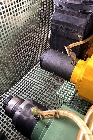 Gewindewalzmaschine PEE-WEE P20 CNC