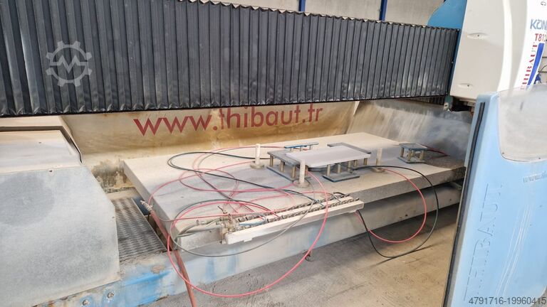 CNC machining center, 4 axes Thibaut T812 V 3  4 Achsen