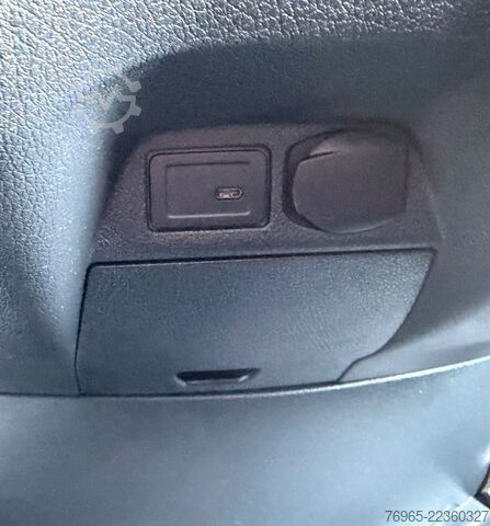 Kastenwagen MERCEDES-BENZ Sprinter 314 AUTOMATIK NAVI DISTRONIC KAMERA LED