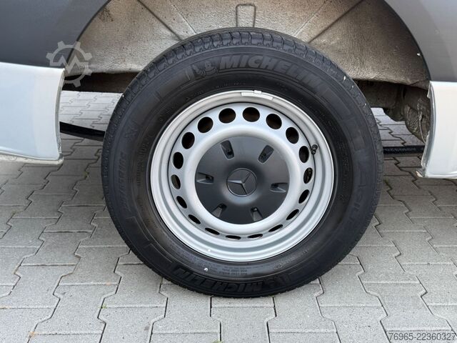 Kastenwagen MERCEDES-BENZ Sprinter 314 AUTOMATIK NAVI DISTRONIC KAMERA LED